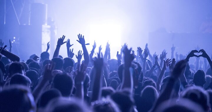 kulturalny-weekend-w-tarnog--rskim-centrum-kultury-auto-1779